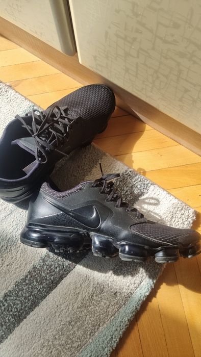 Маратонки Nike Vapormax 42