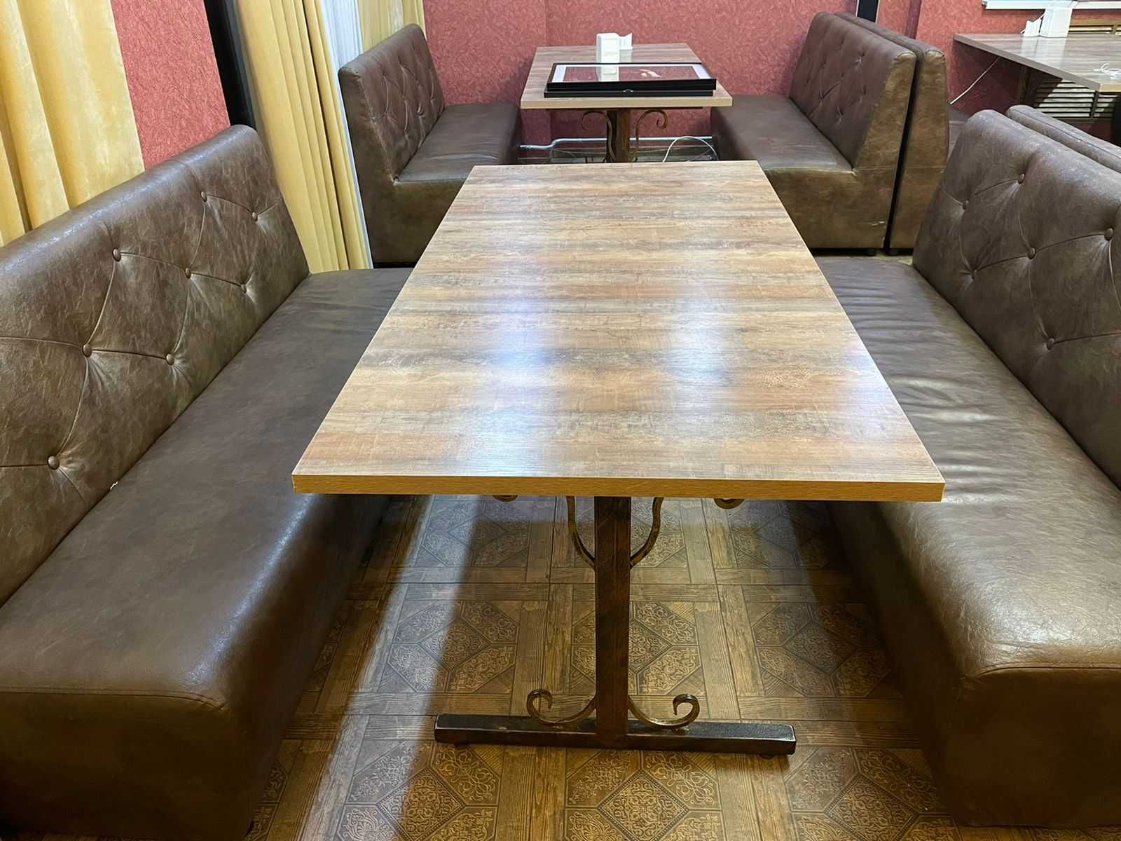 Продаются столы в отличном состоянии
