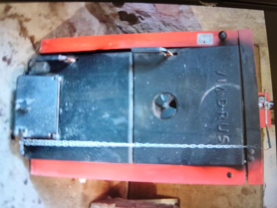 Предлагам чугунен котел Viadrus