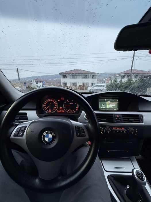 Vând Bmw seria 3 e90 nfl