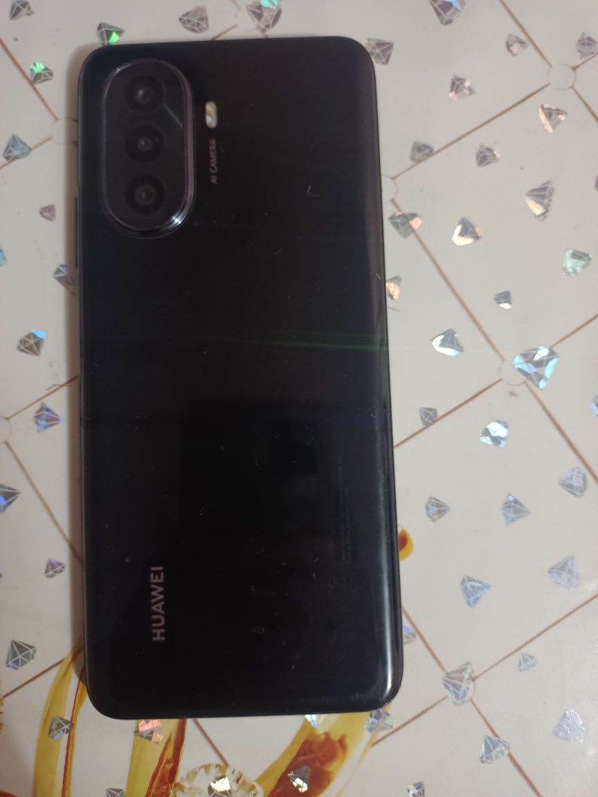 Huawei nova Y70.