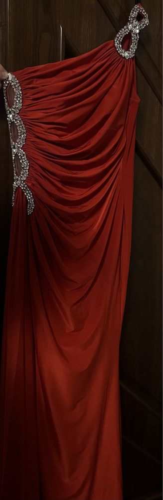 Rochie eleganta eveniment