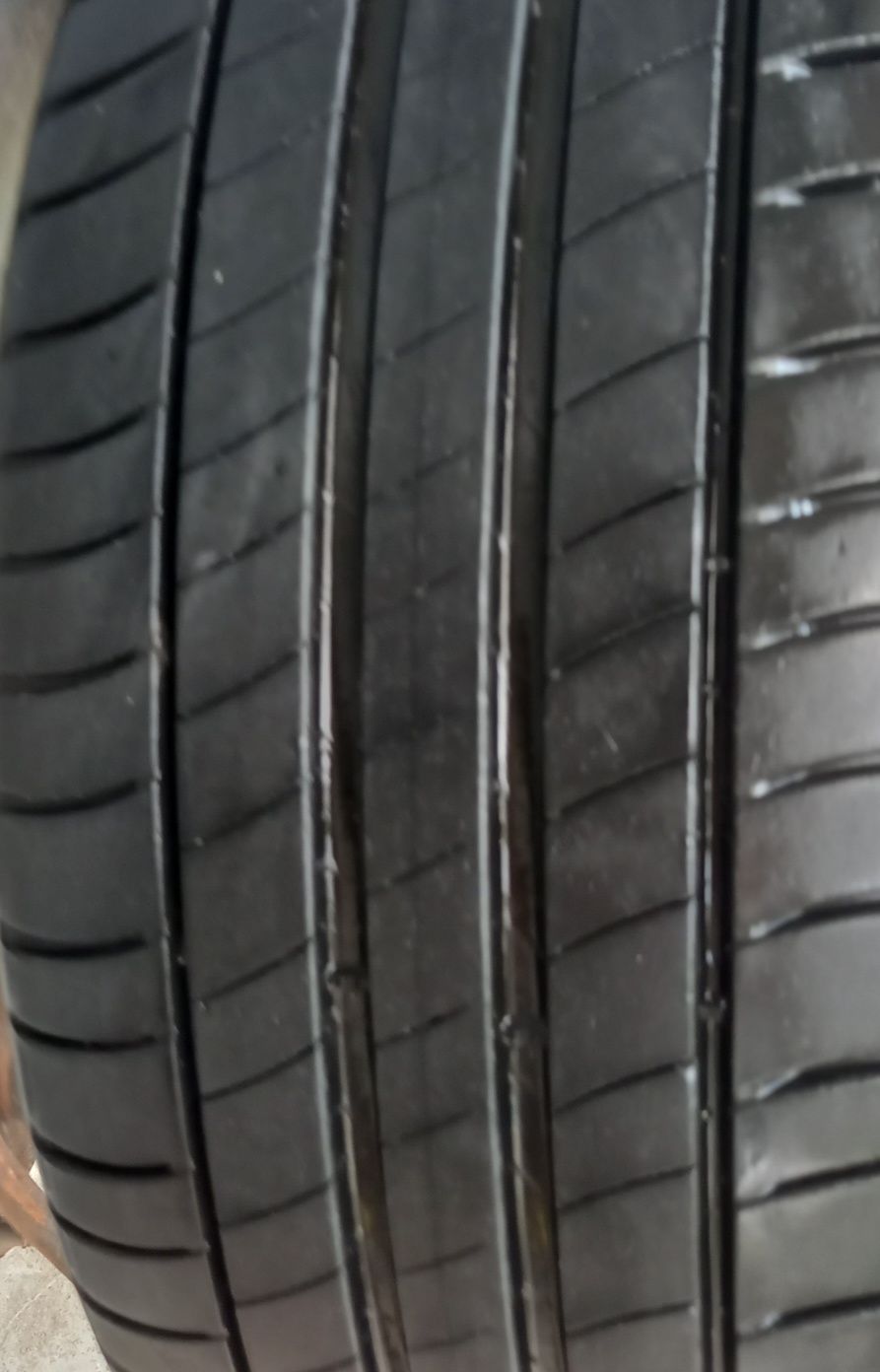 Продавам  летни гуми 205/55/16 ,,  Michelin"