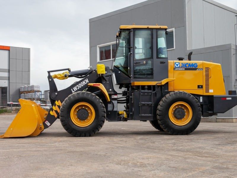 Погрузчик XCMG LW300KN 1.8 куб янги версия сотувда тайёр