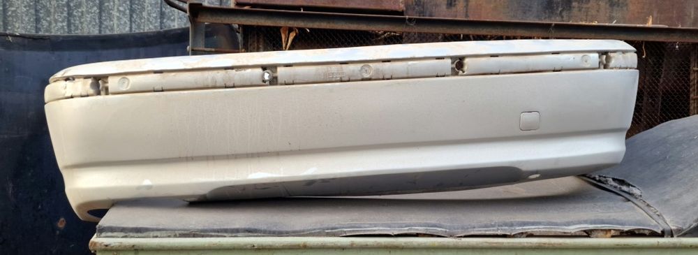 Продам задний бампер на bmw e46 рестайлинг