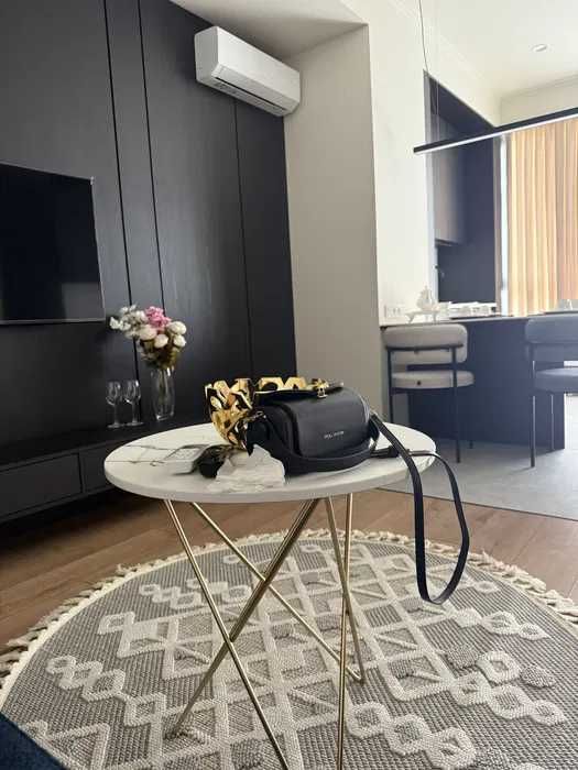 R3 Сдаётся квартира 2/9/14 на Яккасарайском районе ор-р Шота Руставели