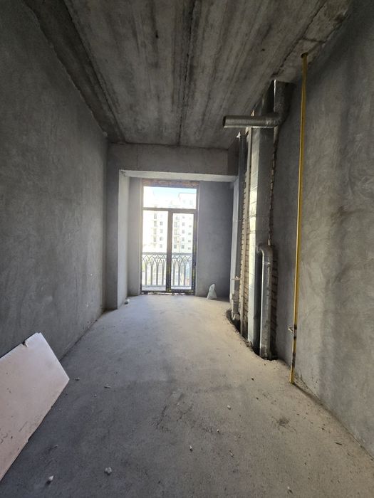 Срочно продаётся 3х -комнатная квартира коробка