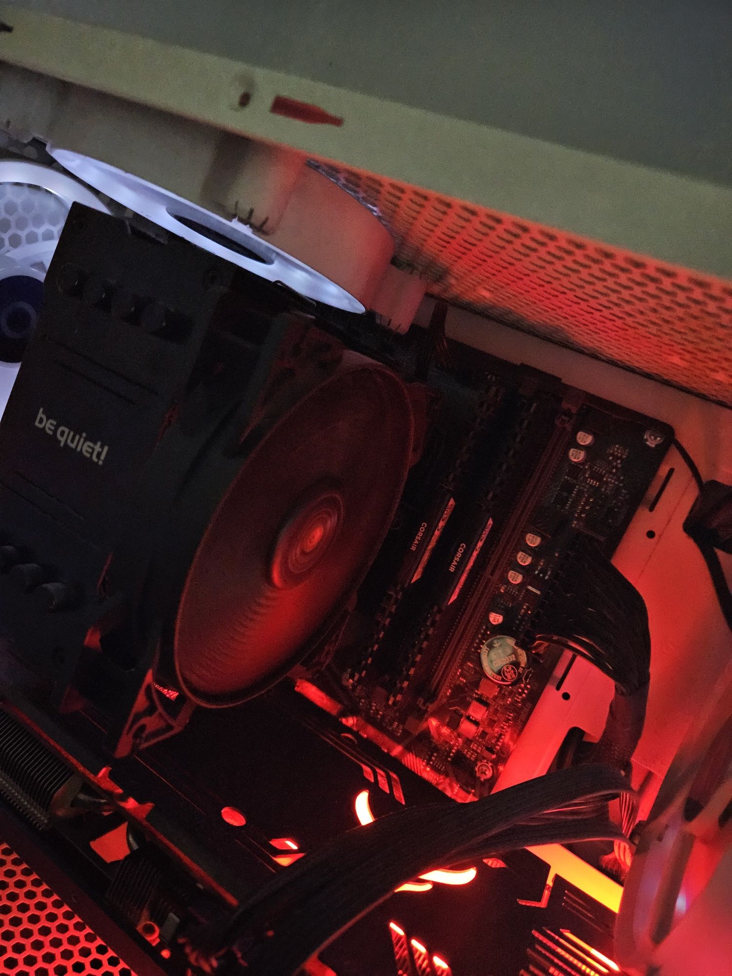 Calculator ryzen 7 5700x , 32gb ram,HDD 1tb,SSD 250gb-(cerere +6700xt)