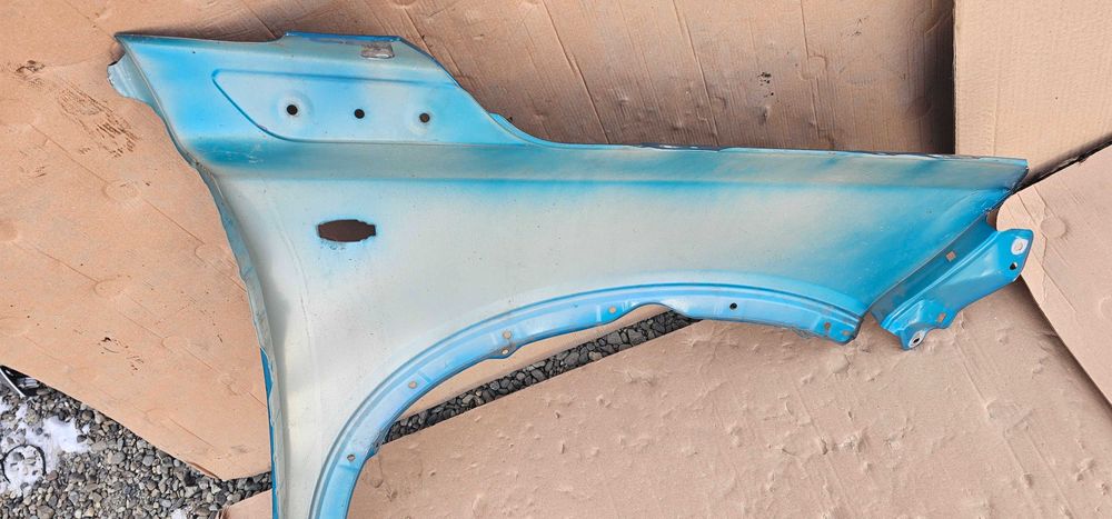 Aripa stanga fata Suzuki Vitara 2018 2019 / 2020 / 2021 2022