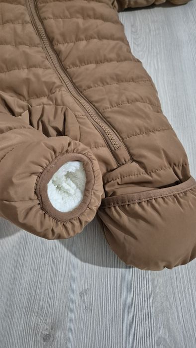 H&M  NR 62 combinezon iarnă