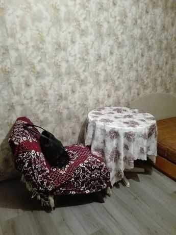 Дава се под наем Двустаен апартамент в Бургас, Изгрев - 50 кв.м за 76.5 € - Снимка #2