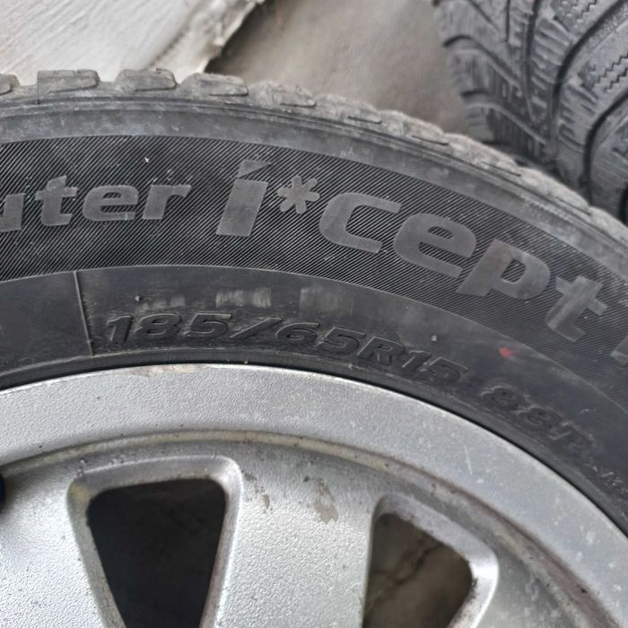 Гуми с джанти 185 65 15