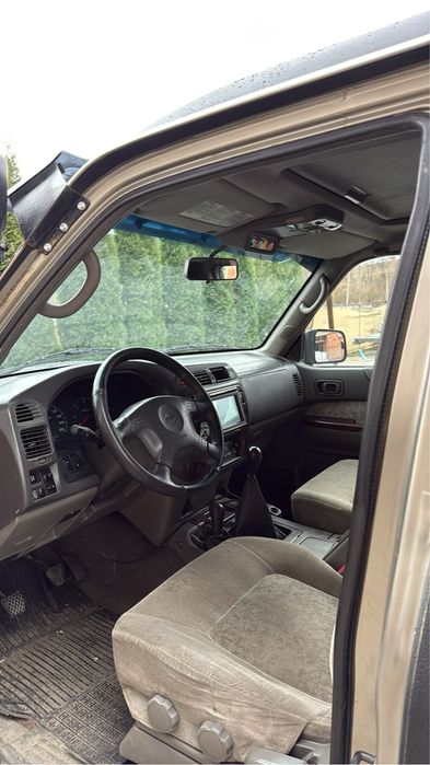 Nissan Patrol y61 Autoutilitar schimb variante in detalii