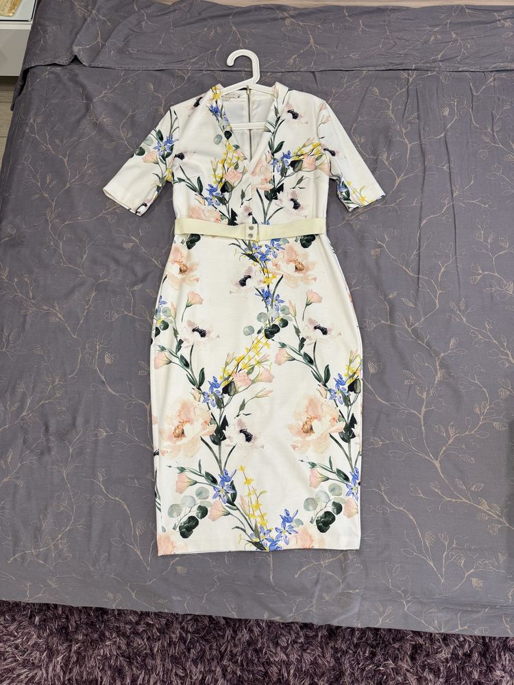Рокля Ted Baker, размер 3 (М/L)