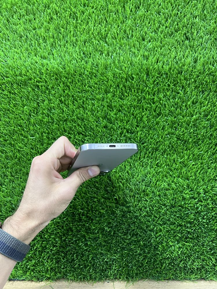 Iphone 15 pro max 256gb Esim 87% yomks