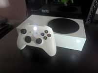 Xbox Series S 512GB impecabil + 4 jocuri