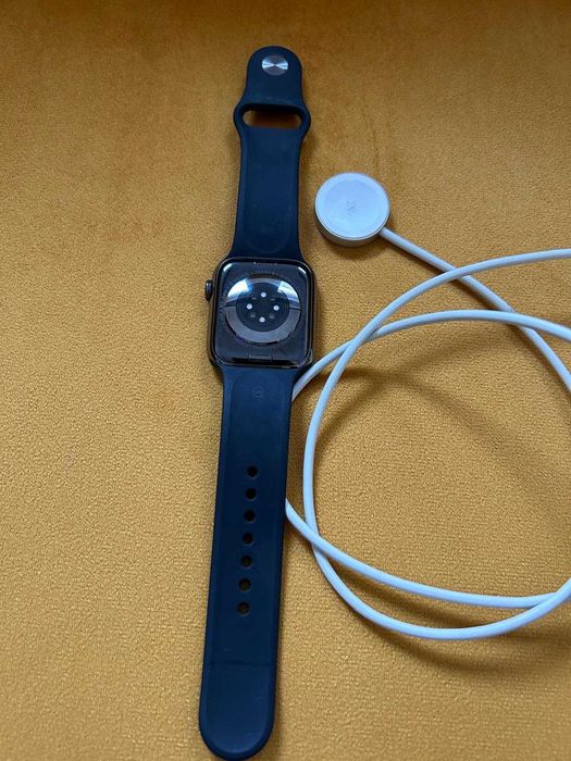 Apple Watch Series 8 – Stare impecabilă, preț excelent!