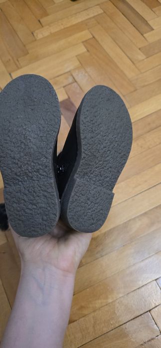 Cizmulite noi fetite