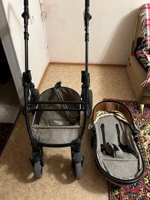 Продам коляску детскую