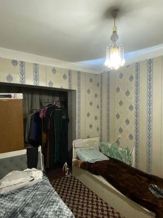 Продается Юнусабад 11 2/4/4