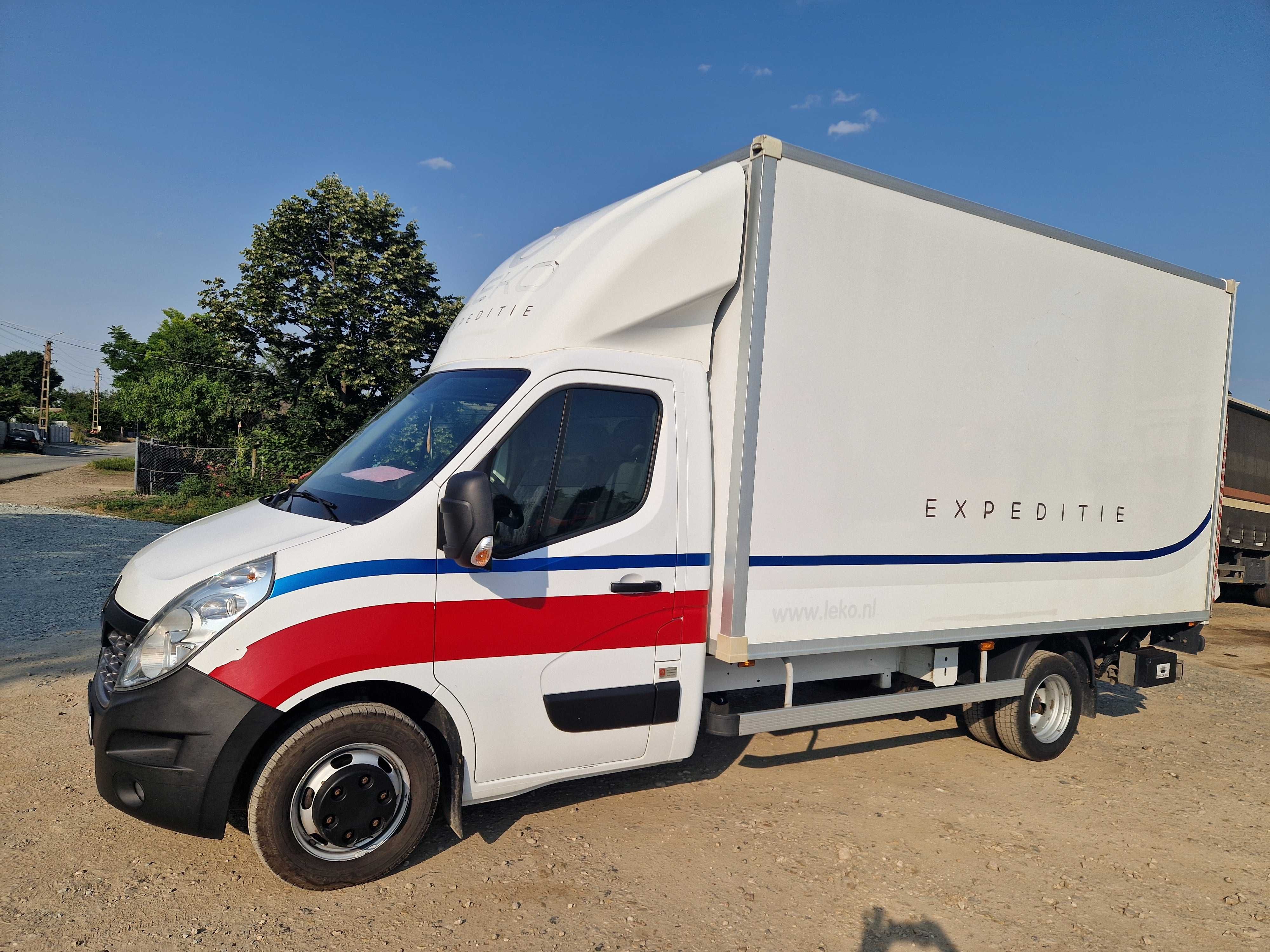 De vânzare Renault Master Cu lift