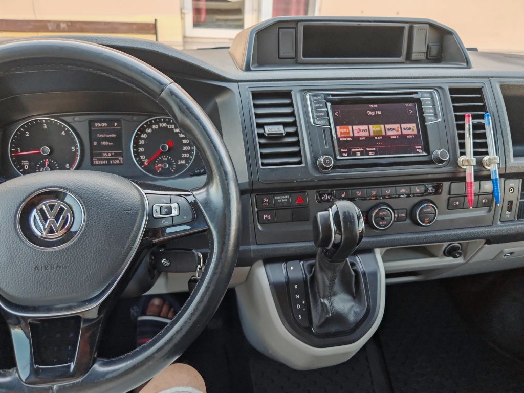 VW. Caravelle 2.0  tdi, 150 cai automatic DSG, 8+1 loc, lung, 2019.,