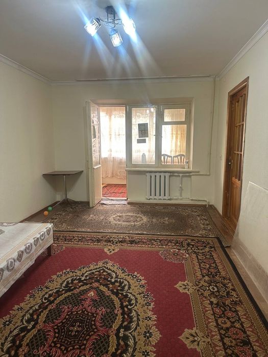 Квартира сотилади Яшнобод район. 3 хона