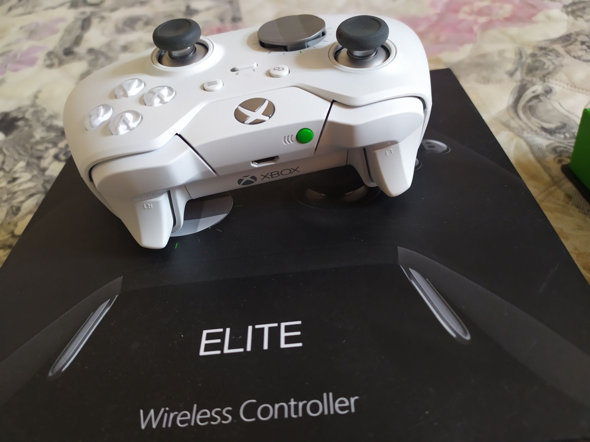 Xbox one elite controller