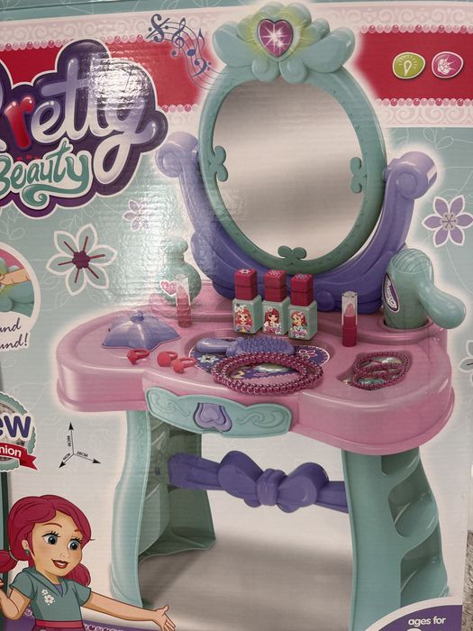 Туалетный столик детский