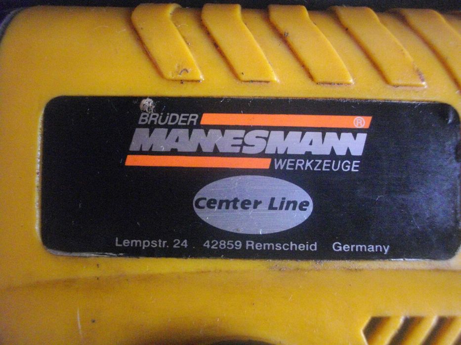 850W Mannesmann 12585 Немски Перфоратор Къртач Отличен с 5 броя шила