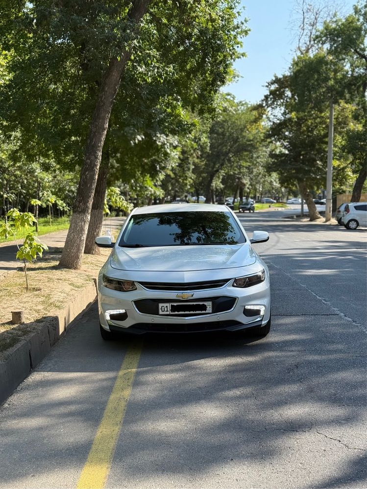 Chevrolet Malibu 2 LT, 2,4 motor