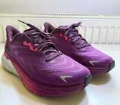 Hoka W Arahi 6 violet