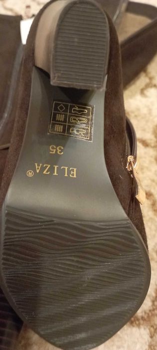 Нови дамски ботуши ELIZA