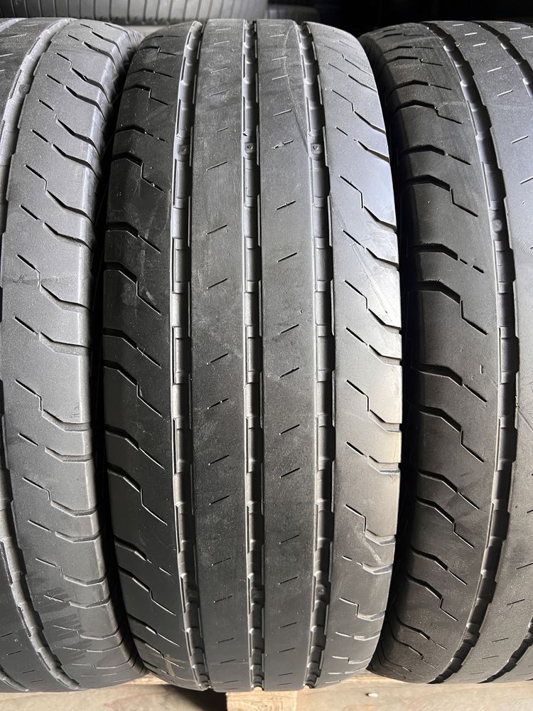 4 anvelope vara 225/75/16 C , Continental !