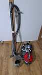 Aspirator Dyson DC19 T2