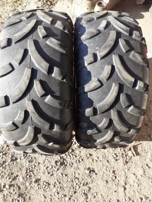 Vând cauciucuri atv