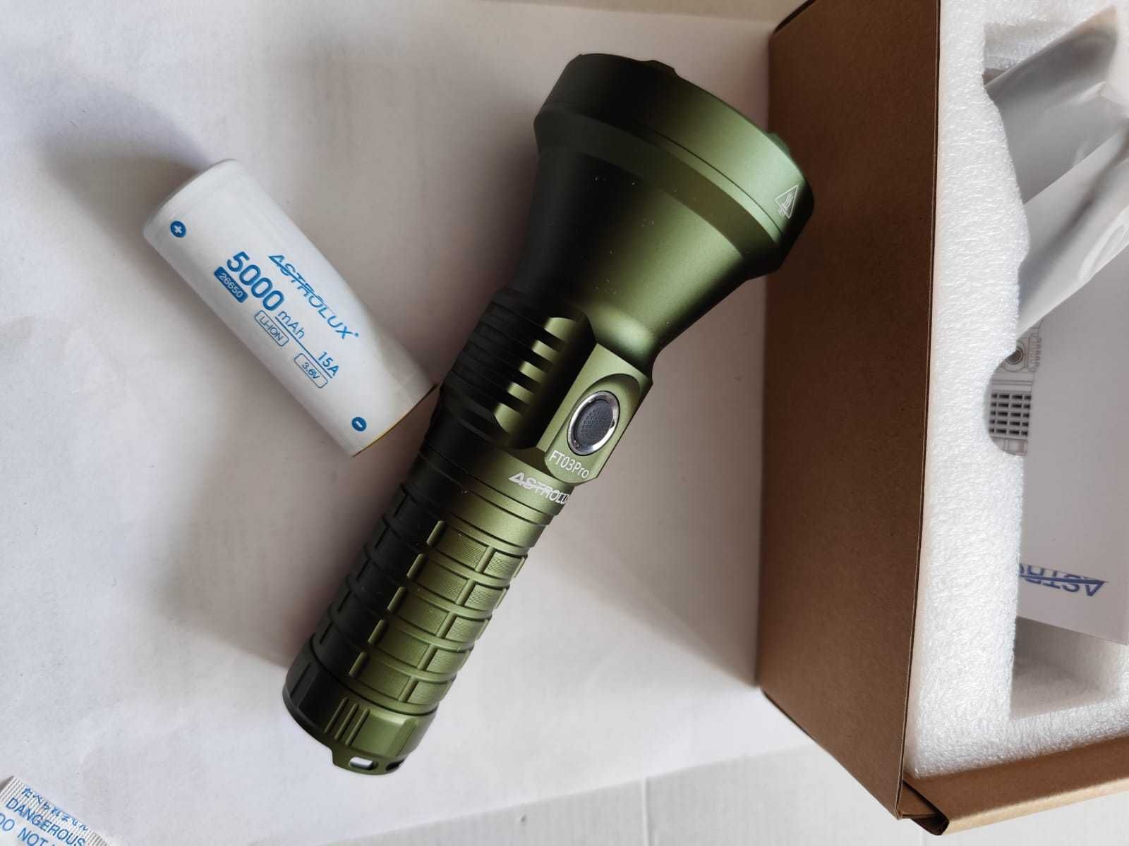 Astrolux FT03 de 3000 lumeni la 1200m - set