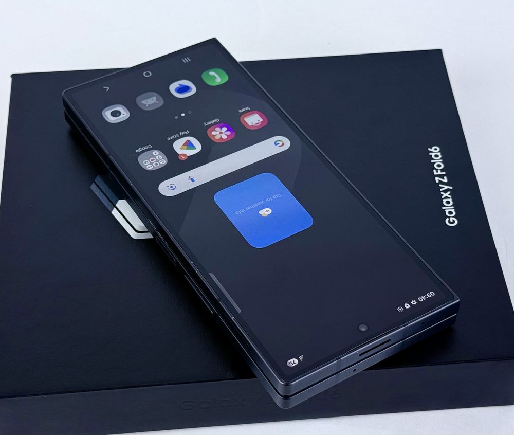Samsung Galaxy Z Fold 6 512GB 12RAM Crafted Black Перфектен! Гаранция!