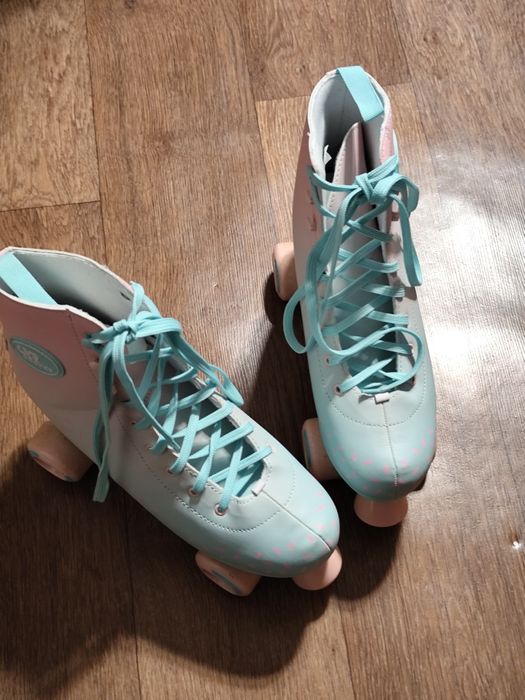 Ролкови кънки регулируеми