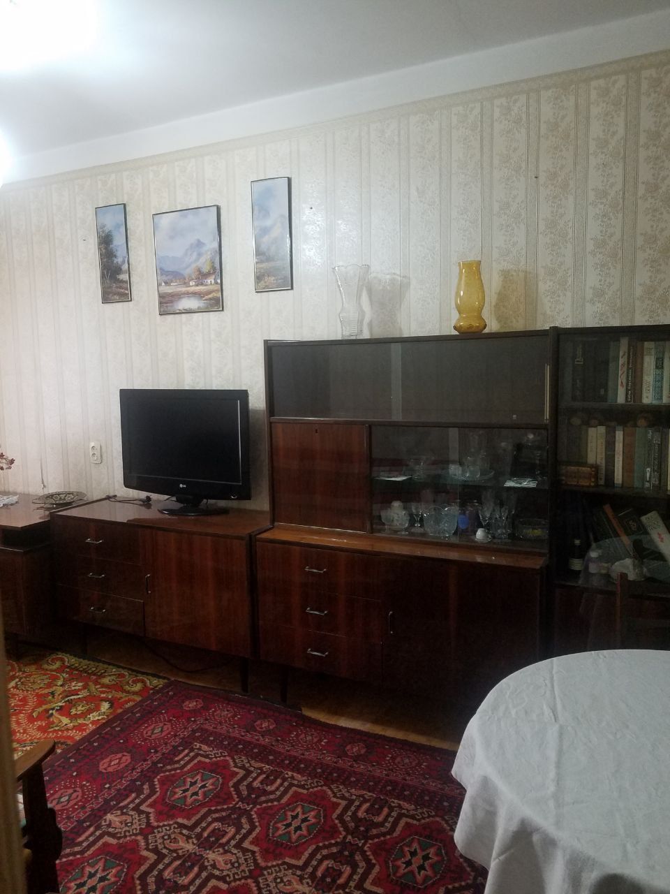 Ул. Абая, Ц-13. 2-комнатная