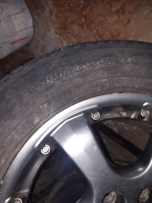 Джанти 17 цола със гуми