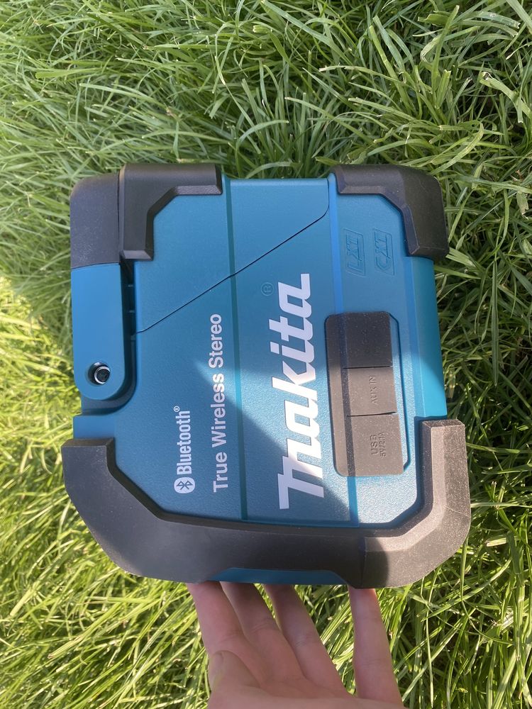 Boxa Makita DMR203