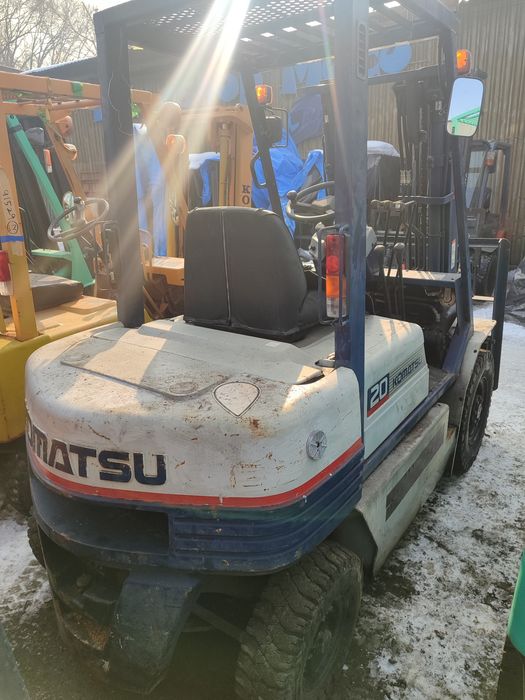 Кара 2 тонны из Японии KOMATSU FG20