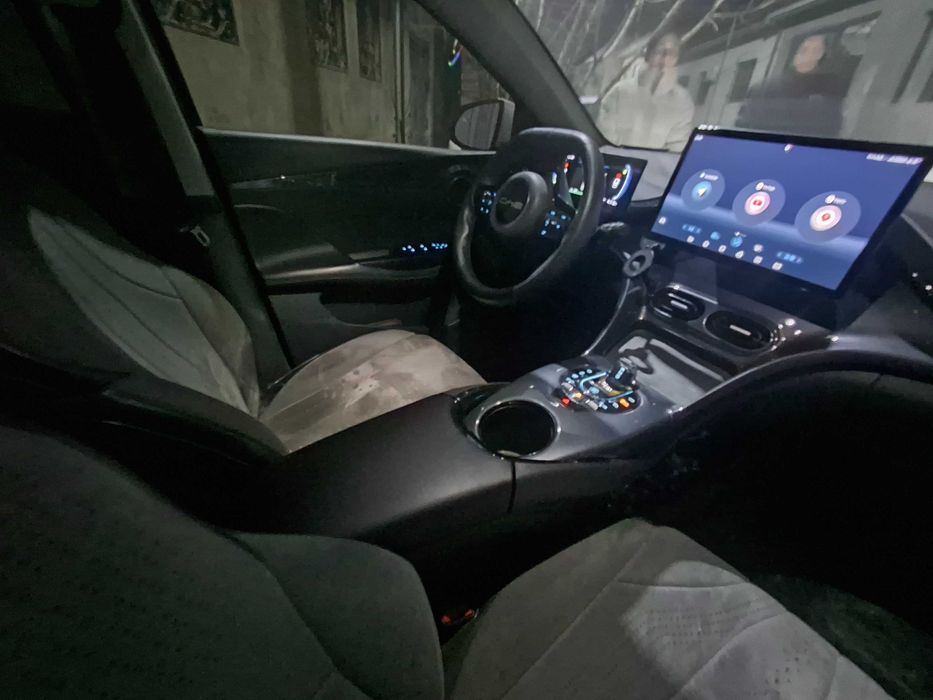 Продаётся BYD E2 2023.