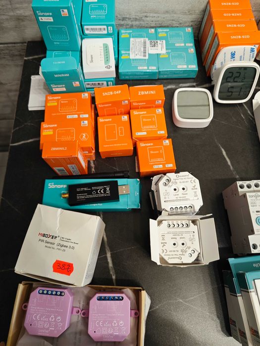 Zigbee,senzori usa,temperatura,pir,întrerupător,priza