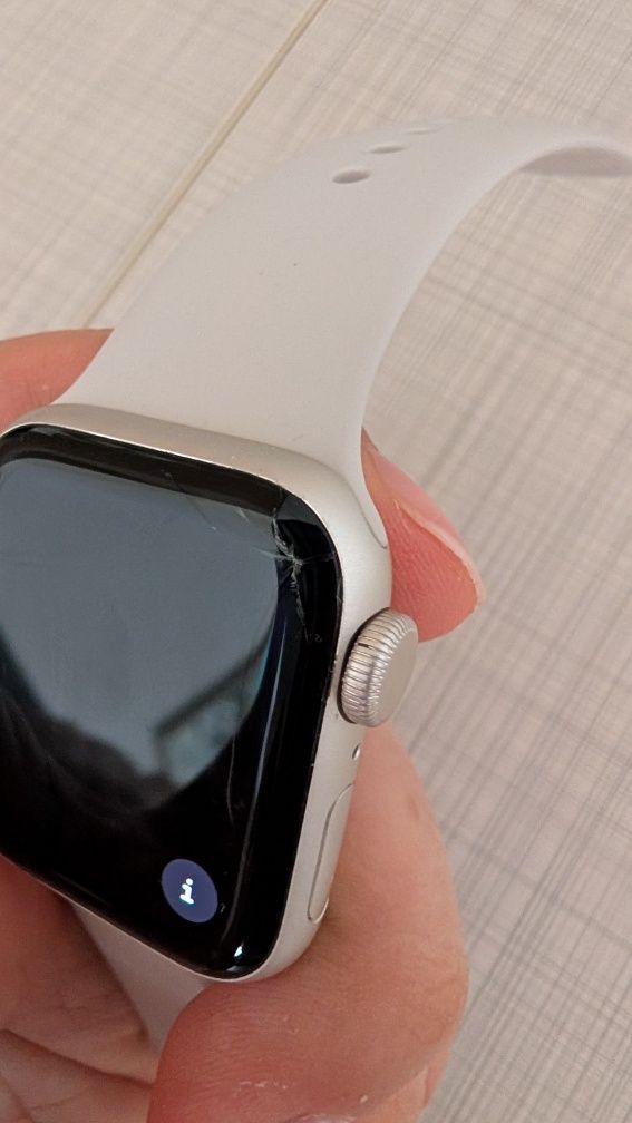 Apple watch se2 40mm