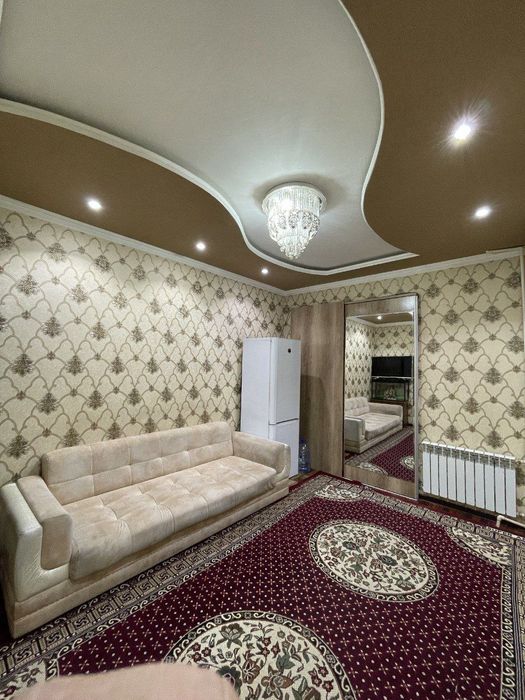 Срочно Продам квартиру Чиланзар 7. 2х комнатная