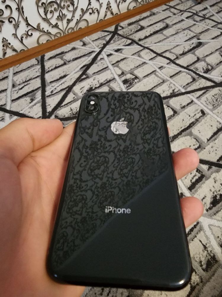Iphone xs sotiladi