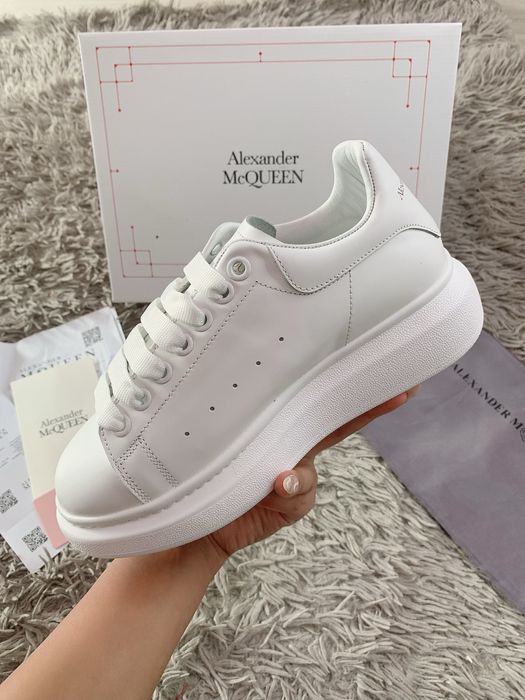 Adidasi Alexander McQueen