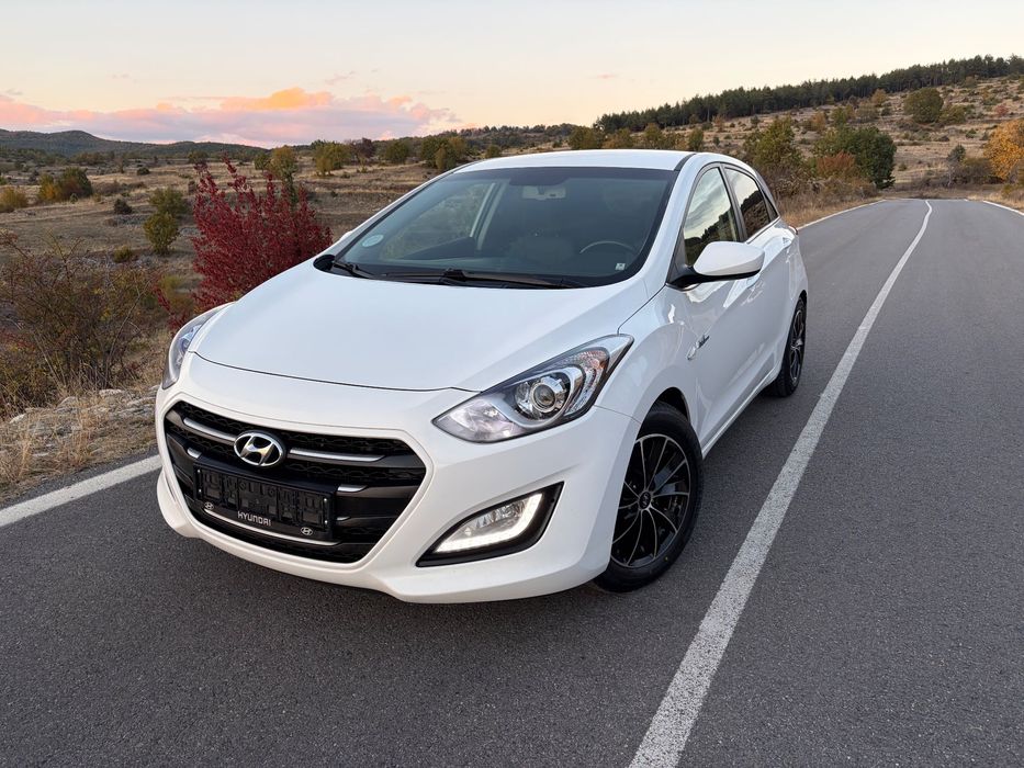 Hyundai I30 1.6 CRDI Blue Drive Автоматик